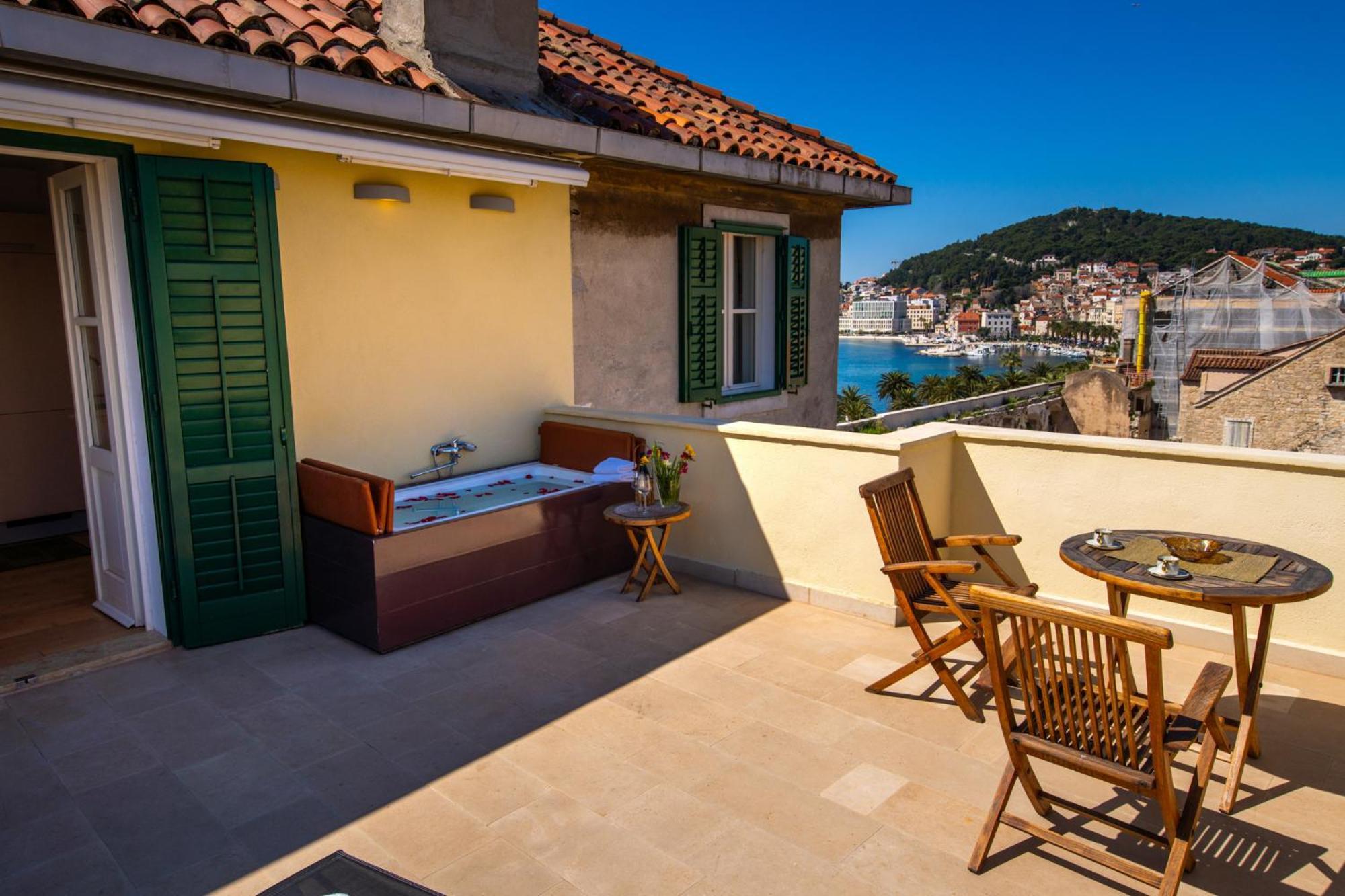 Apartamento Terazza Grande In Diocletian Tower Split Exterior foto